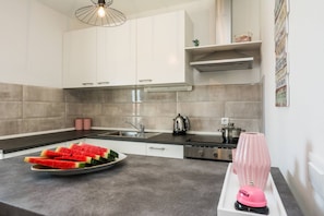 Fridge, microwave, oven, stovetop