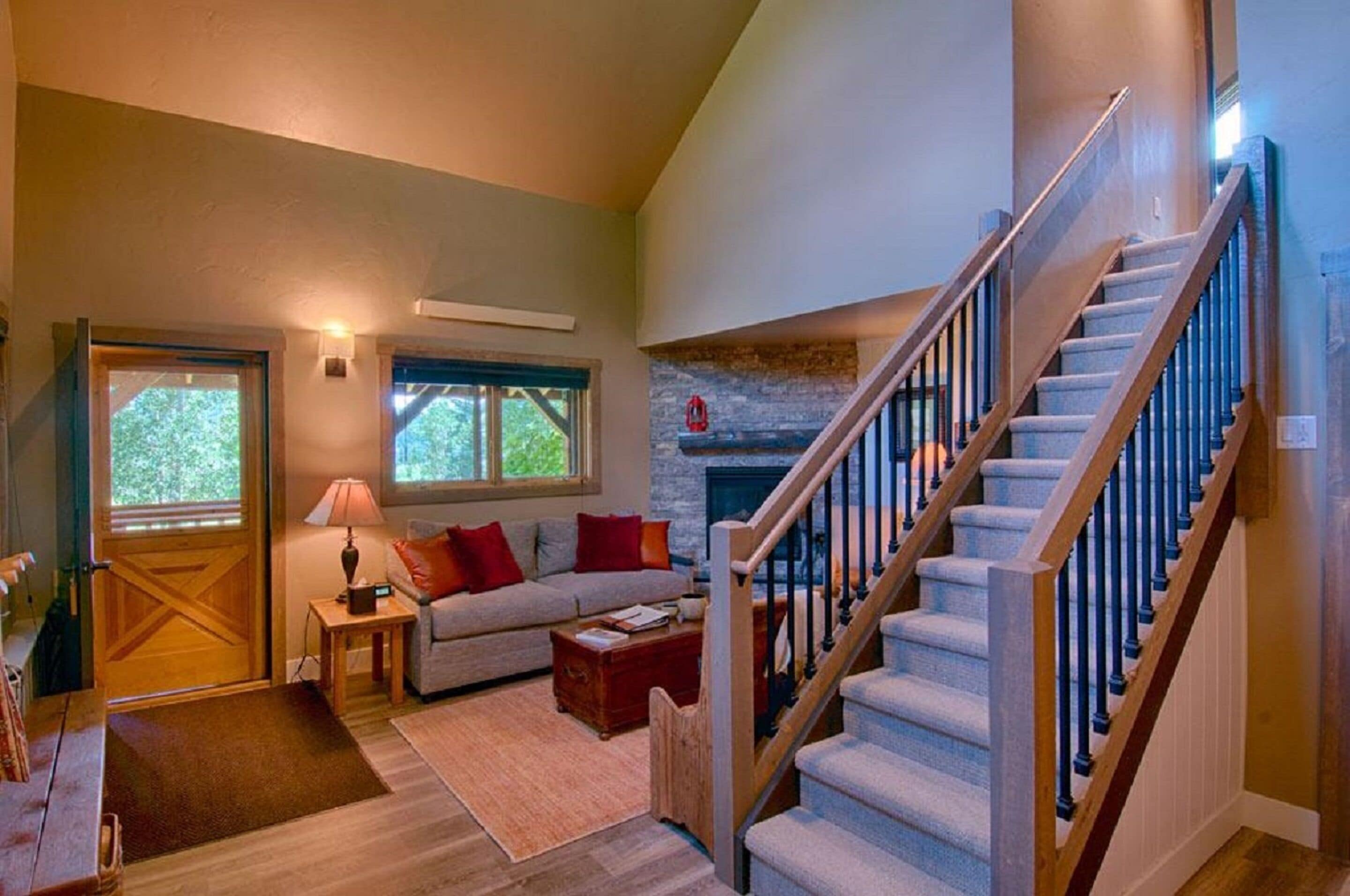 Cabaña, varias camas, hidromasaje | Sala de estar | Chimenea 