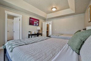 4 chambres, fer et planche Ă repasser, Wi-Fi, draps fournis