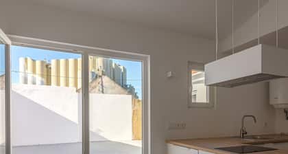 Beach, Surf and City - 1 bedroom villa