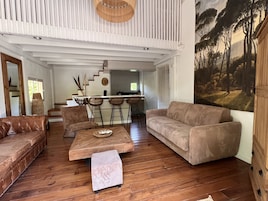 Romantische suite, en-suite badkamer, uitzicht op park (Petite Ourse) | Lounge