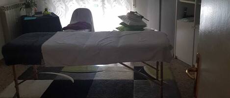 2 室のベッドルーム、インターネット