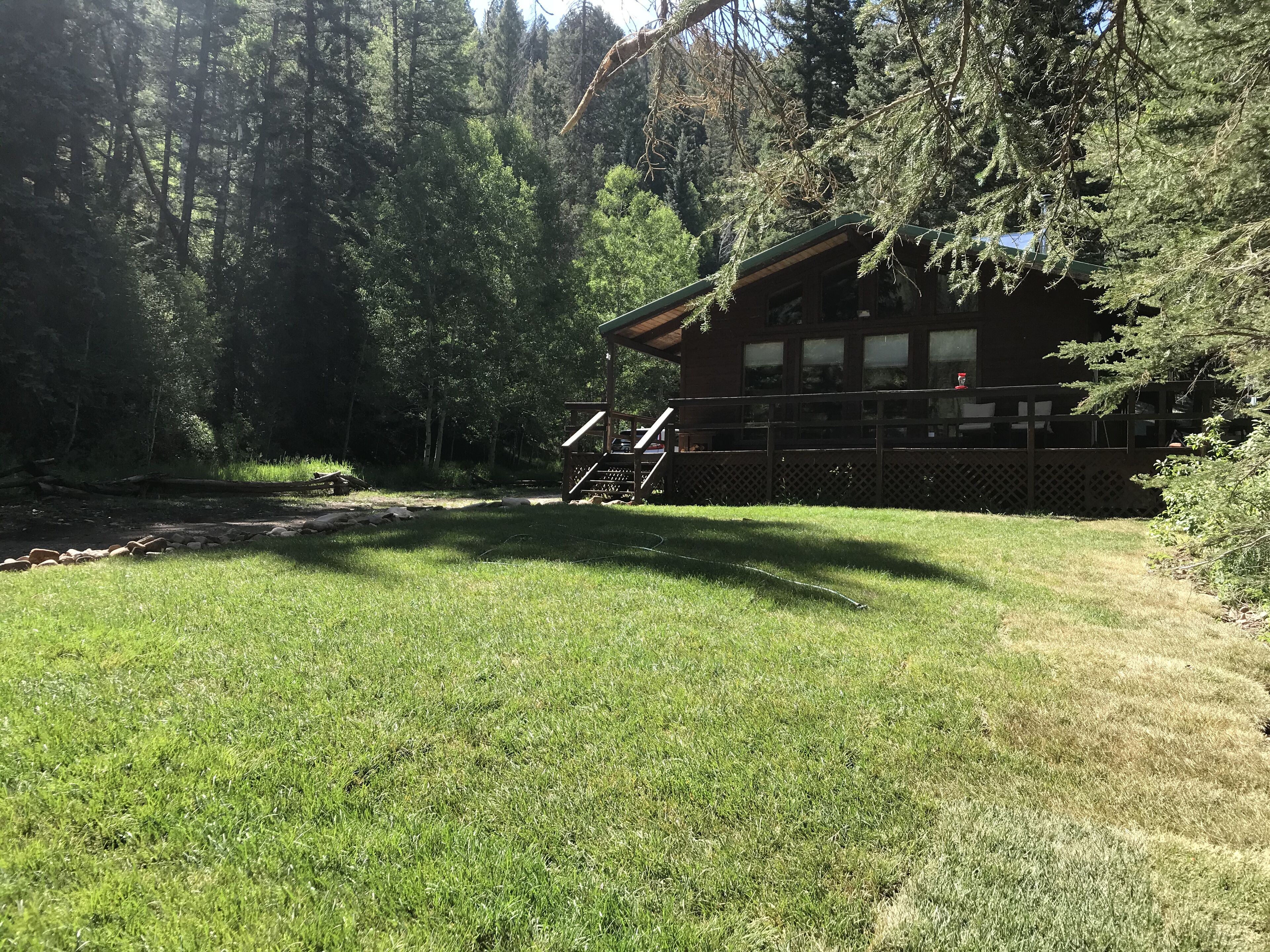 Creekside Cabin......