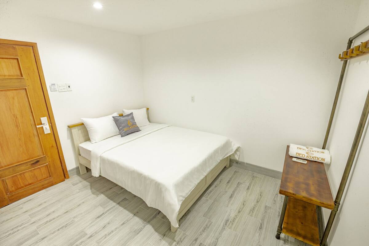 Comfort Double Room, 1 Queen Bed | Desk, WiFi (free)