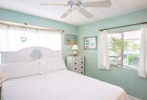 2 多间卧室、免费 WiFi、床单