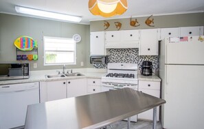 Imagen sin descripción, 4 de 35, botón