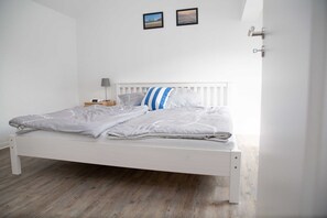 1 Schlafzimmer, Reisekinderbett, WLAN, Bettwäsche