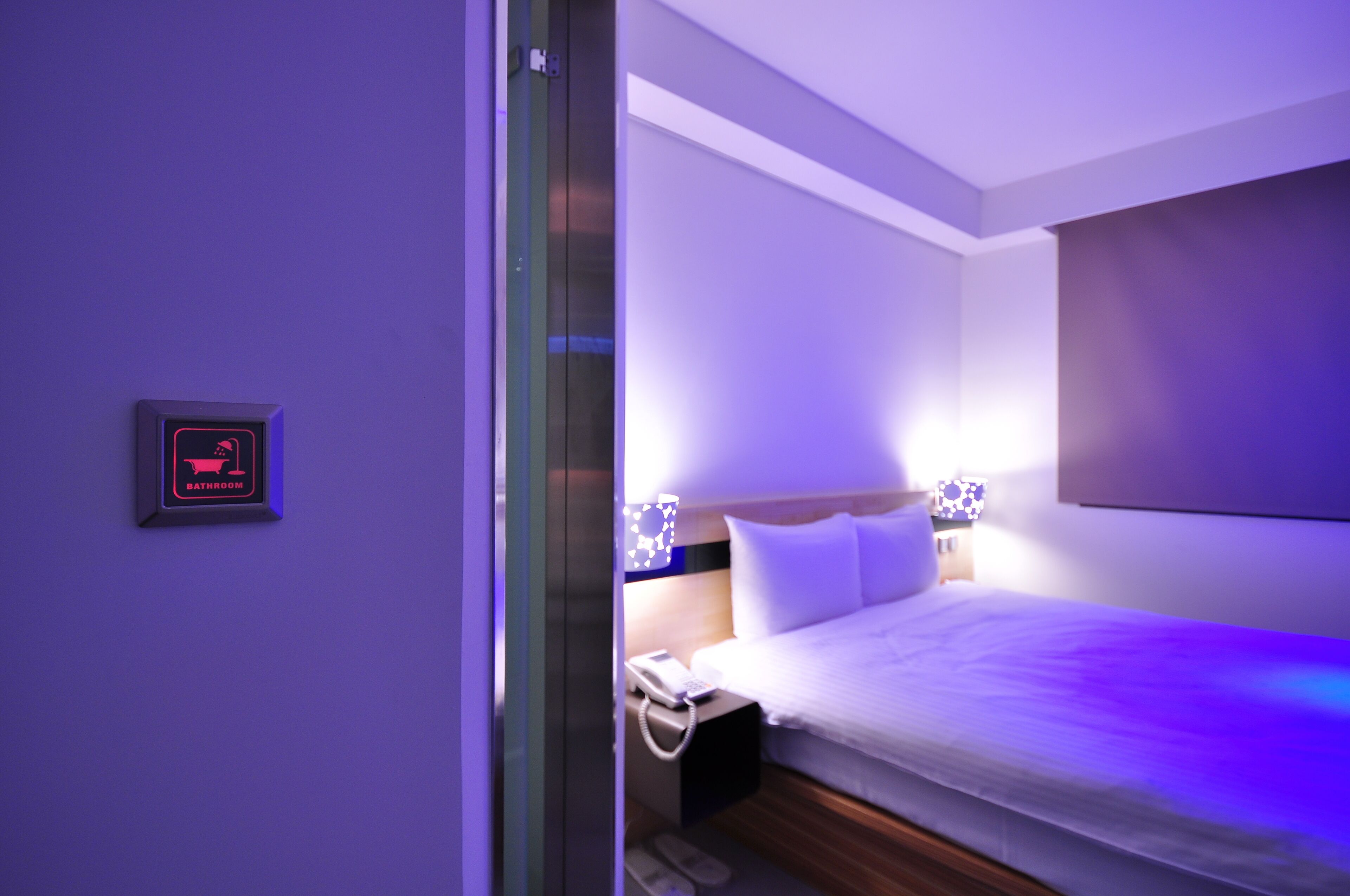 standard double room | 1 bedroom, desk, laptop workspace, blackout curtains