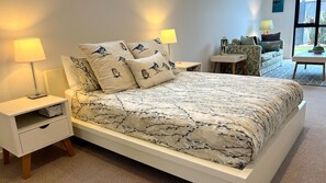 4 bedrooms, Internet - Whitecliffs of Rye Luxe Bayside Haven (Rye)