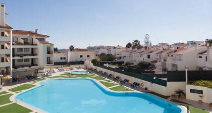 Apartment with private balcony, A/C and Wifi