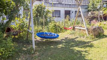 Childrenâs area