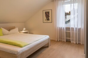 2 bedrooms, free WiFi, bed sheets