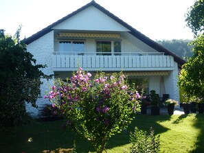 Exterior - Holiday Apartment “Ferienwohnung Lumafe” Only a Short Walk from the Lake (Überlingen)