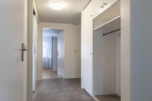 Interior - Holiday Apartment “Ferienwohnung Lumafe” Only a Short Walk from the Lake (Überlingen)