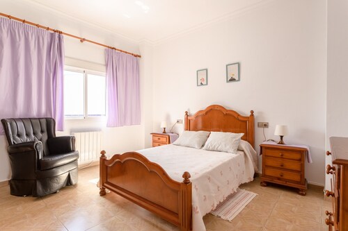 Apartment 'Valle De Abdalajis' with Private Terrace and Wi-Fi