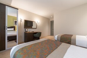 Ropa de cama de alta calidad y artículos del minibar gratis 
