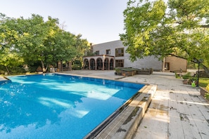 Indoor pool, pool loungers