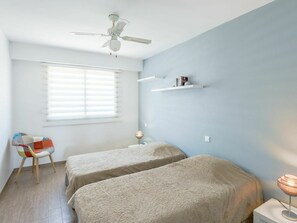 2 sovrum, strykjärn/strykbräda, resesäng och gratis wi-fi