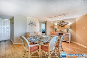 Dining - Marlin Quay 311, two bedroom, two bathroom, channel views (Garden City Beach)