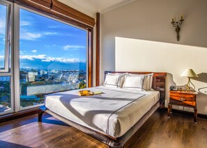 Deluxe Double City View - EX Hotel Dalat (Da Lat)