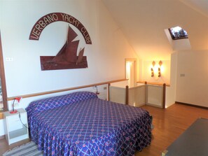 Apartment, 1 Schlafzimmer | 1 Schlafzimmer, Schreibtisch, laptopgeeigneter Arbeitsplatz, Babybetten