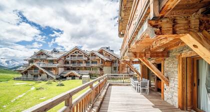 WAPA - Premium Ski-in Ski-out Apartment