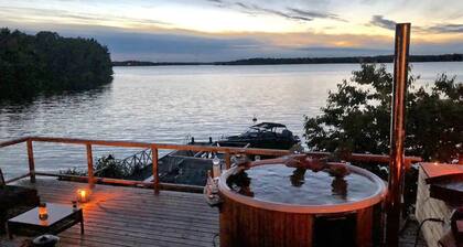 Waterside Swedish Archipelago Summer House