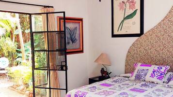 時尚套房 | 1 間臥室、獨特裝潢、布置獨特、床單