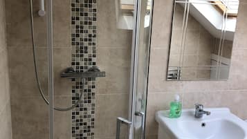 Apartment | Bathroom