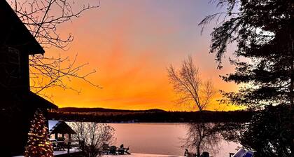 Newly remodeled-Lakefront cabin on 4th Lake w/dock & kayaks. Trail 5 Access
