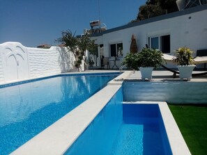 Piscine extérieure