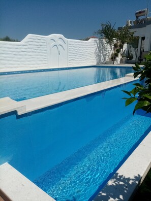 Outdoor pool - Maria's little treasure  (Rethymno)