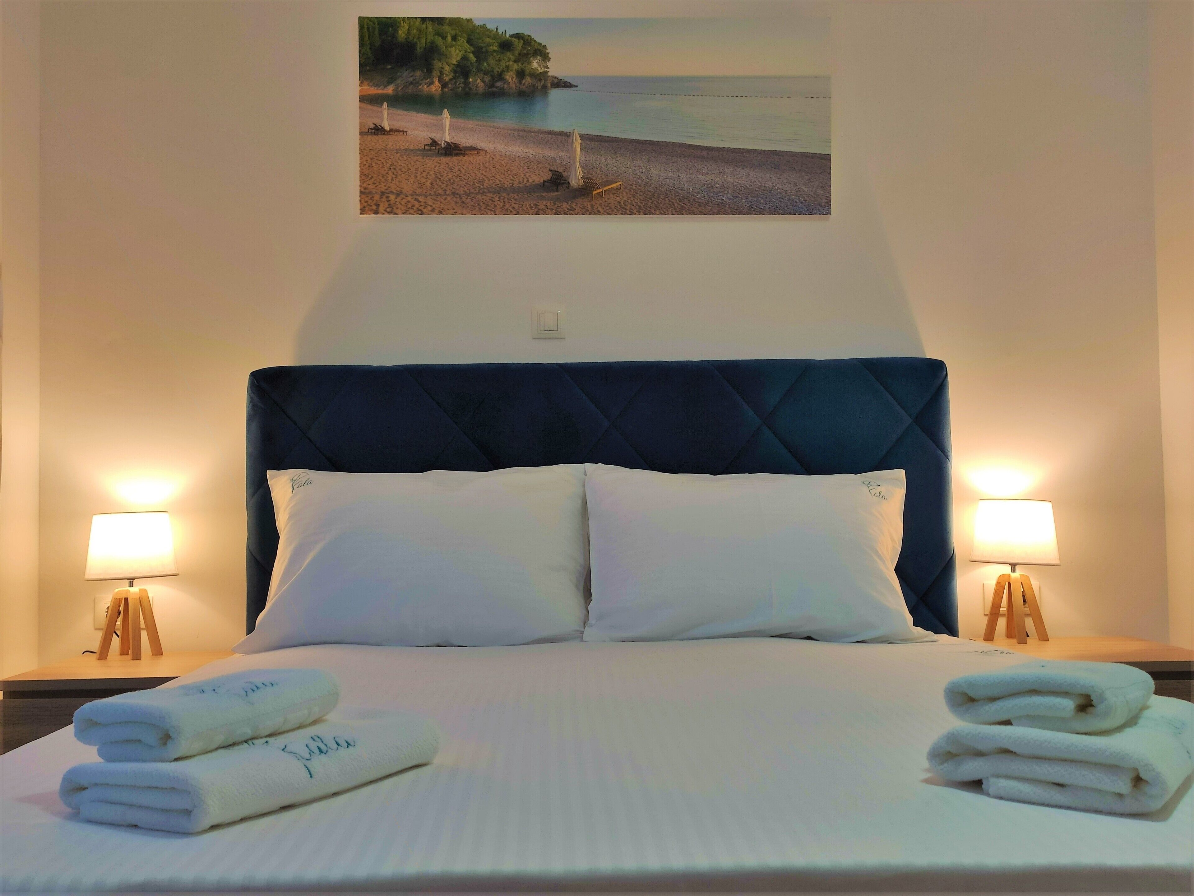 高级房 | 埃及棉床单、高档床上用品、迷你吧、免费婴儿床