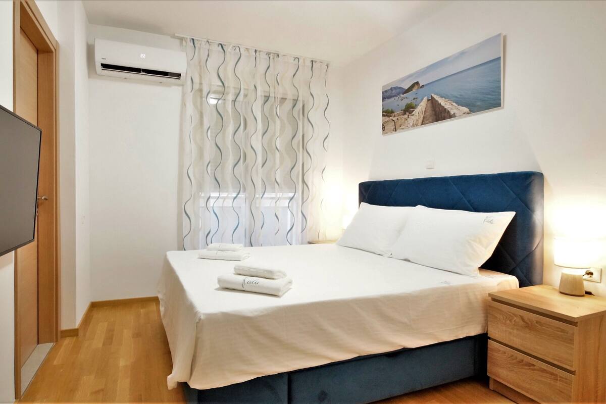 Habitación estándar | Sábanas de algodón egipcio, ropa de cama de alta calidad, minibar