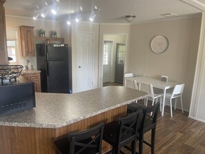 Dining - Ft.Myers Okeechobee Clewiston Labelle Wifi Pool Vacation Farm Home 3.2 (Clewiston)