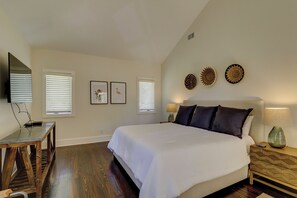 5 Schlafzimmer, Bügeleisen/Bügelbrett, kostenloses WLAN, Bettwäsche