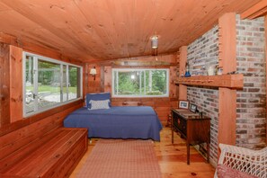 5 Schlafzimmer, Zimmersafe, Reisekinderbett, kostenloses WLAN