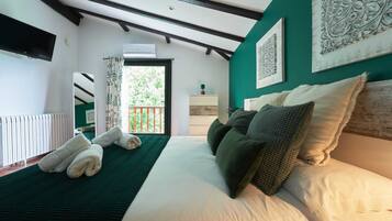 3 chambres, fer et planche à repasser, Wi-Fi gratuit, draps fournis