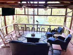 Screen porch overlooking quiet cove on Lake Keowee.  New furniture and TV!