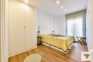 2 bedrooms, iron/ironing board, free WiFi, bed sheets - Isea 245 - Grupo Turis - Calpe, Costa Blanca (Calpe)
