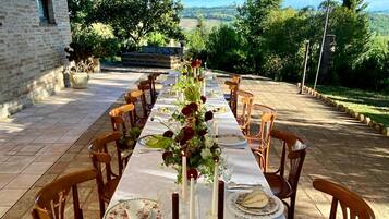 Ristorazione all'aperto