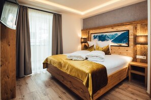 2 Schlafzimmer, Zimmersafe, kostenloses WLAN, Bettwäsche