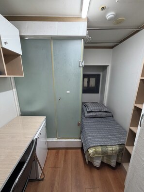 디럭스 싱글룸 | 책상, 노트북 작업 공간, 방음 설비, 무료 WiFi