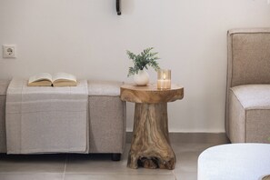 3 室のベッドルーム、アイロン / アイロン台、WiFi (無料)、ベッドシーツ