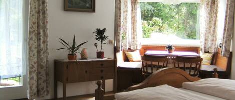 1 chambre, accès Internet, draps fournis