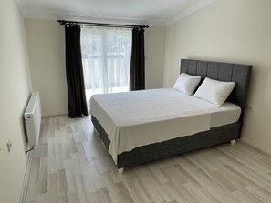 Family Duplex, 2 Bedrooms, City View | Bed sheets - Trios Apart (Gökçeada)