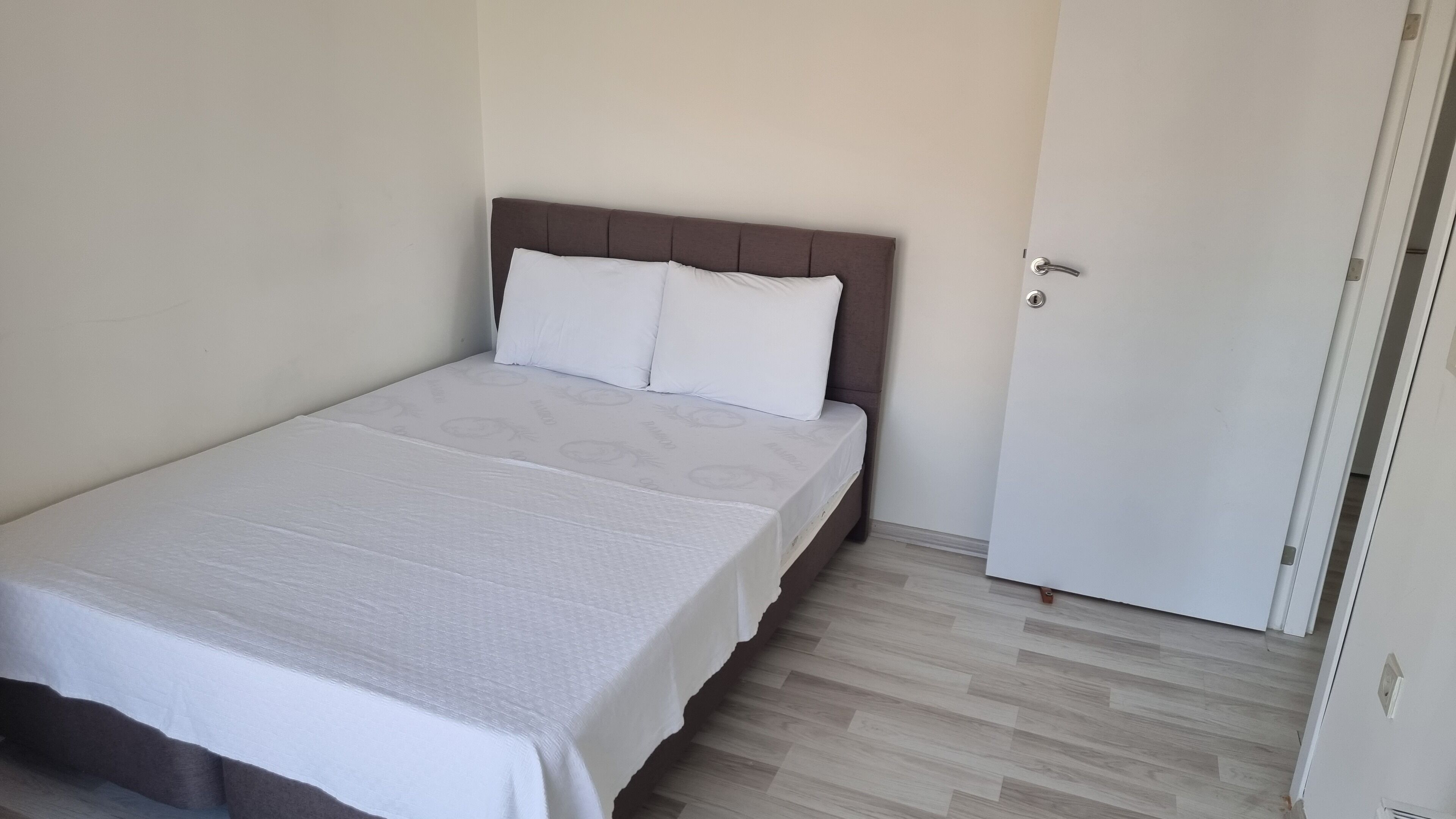 studio, 2 bedrooms, city view | 1 bedroom, bed sheets