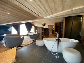 5 chambres, bureau, fer et planche à repasser, Wi-Fi gratuit