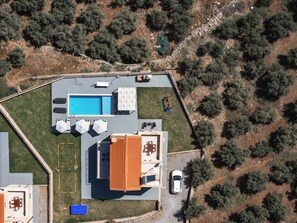 Exterior - Dimokritos Villa VI, a homestay experience (Aggeliana, Rethymno)