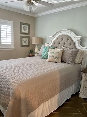 2 chambres, bureau, fer et planche à repasser, Wi-Fi gratuit